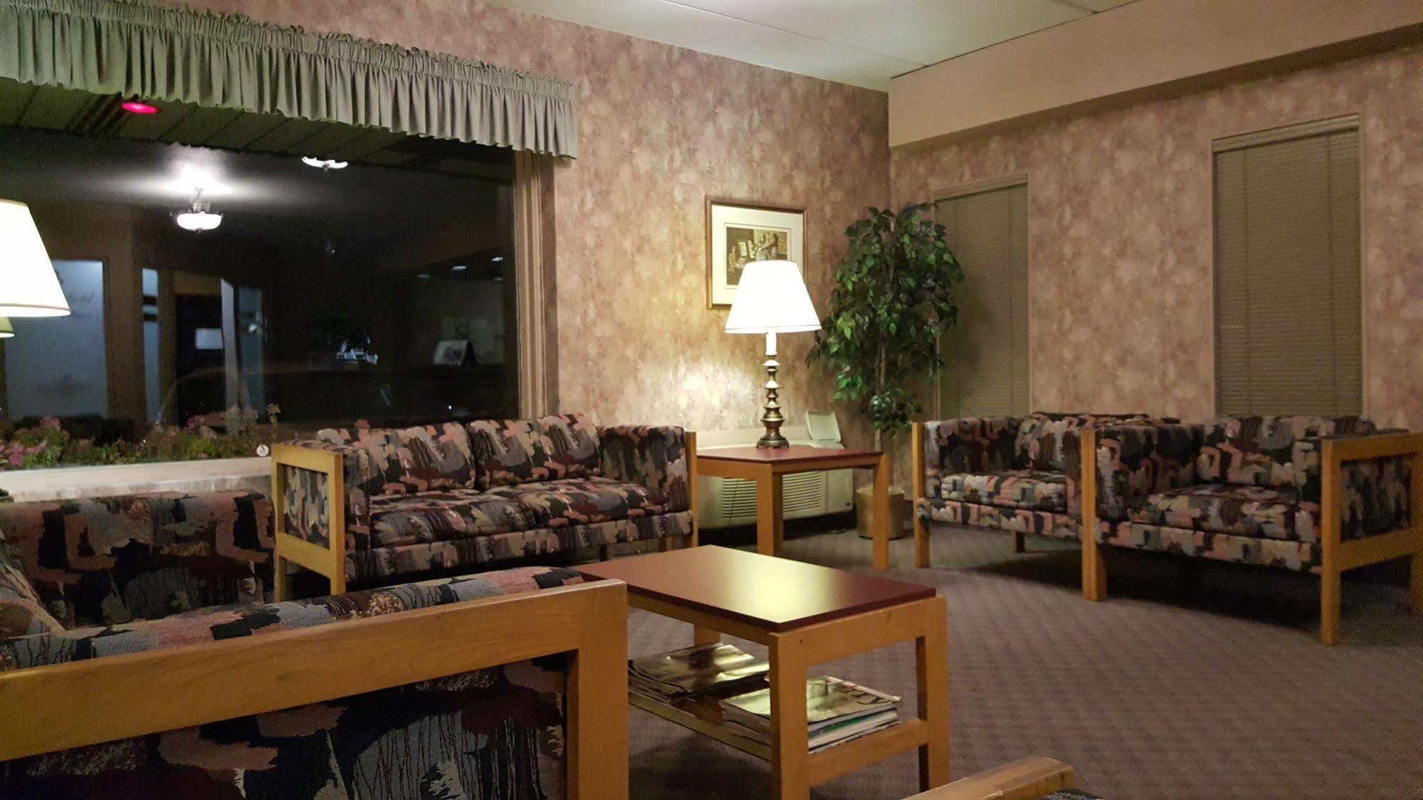 Hotel Motel Penn-Mass Труа-Рів'єр Екстер'єр фото