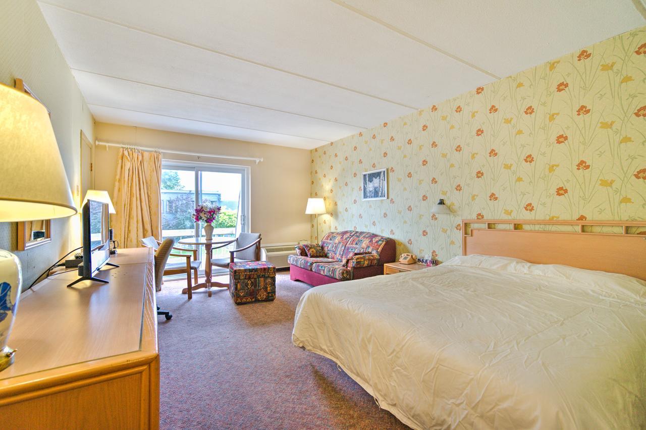 Hotel Motel Penn-Mass Труа-Рів'єр Екстер'єр фото